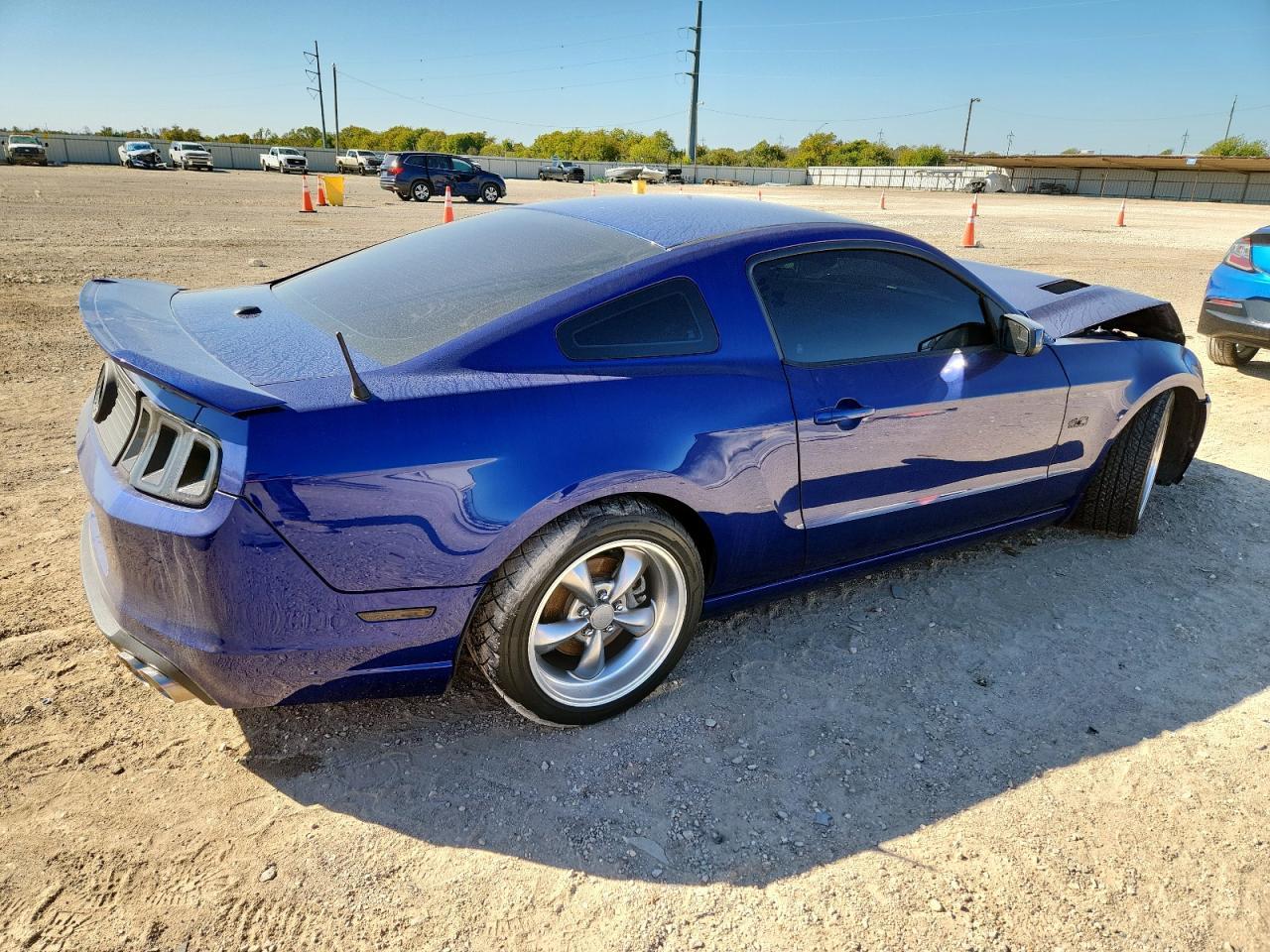 2014 Ford Mustang Gt - Фото 3