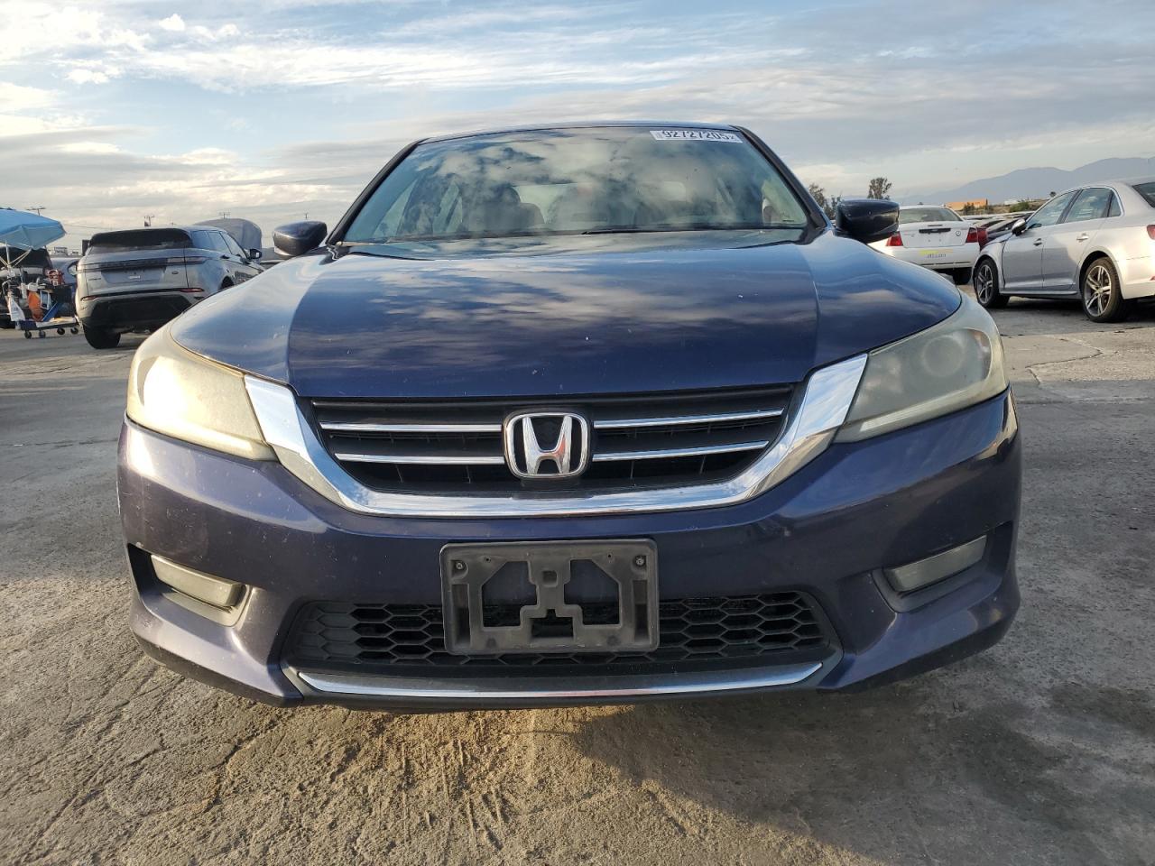 2015 Honda Accord Sport - Image 5