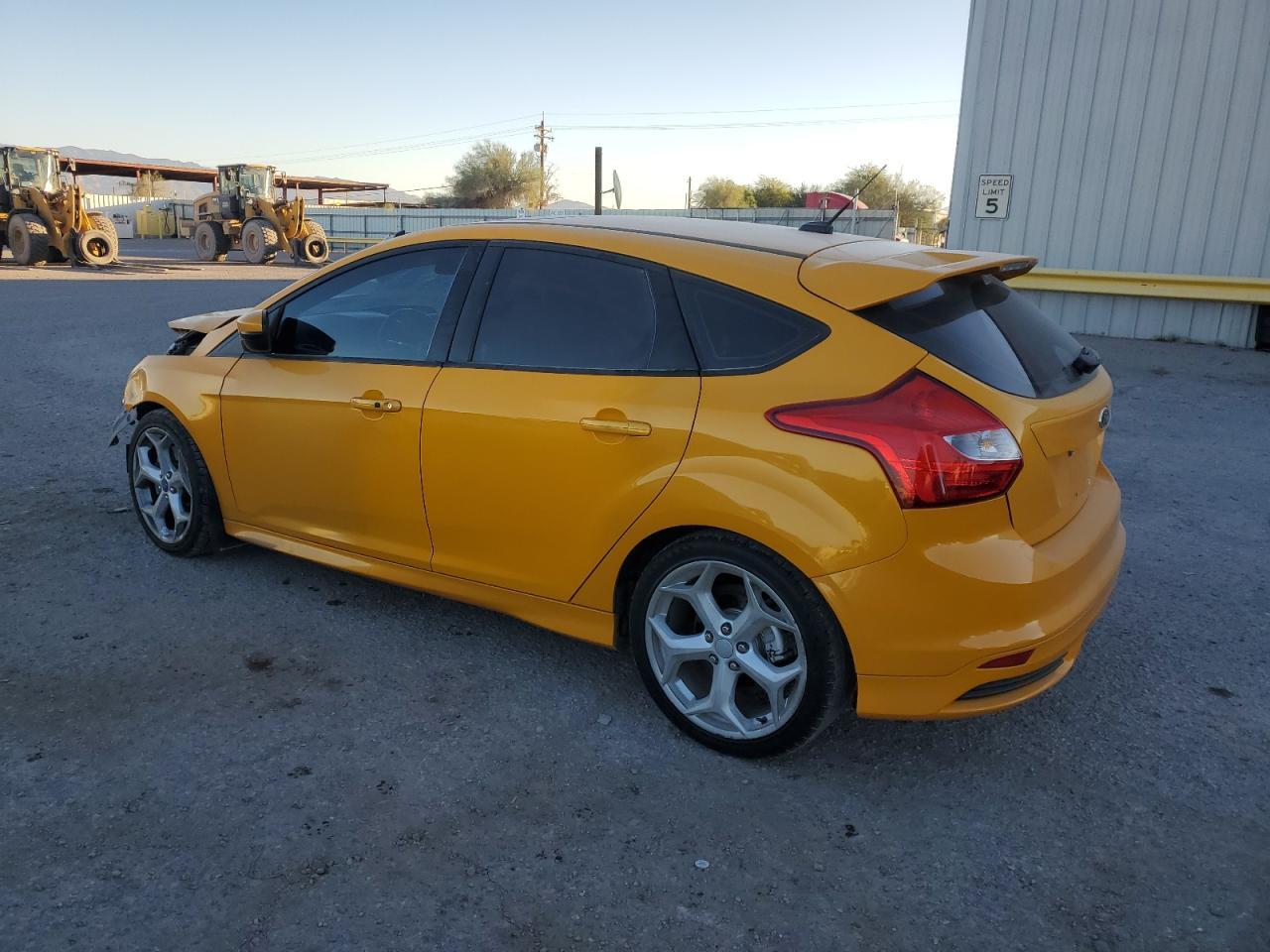 2013 Ford Focus St - Фото 2