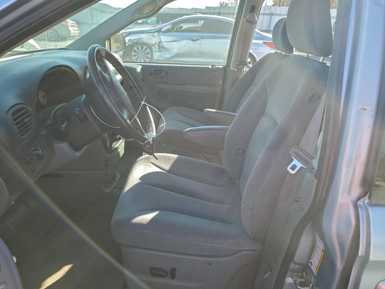 2005 Dodge Grand Caravan Sxt - Фото 7