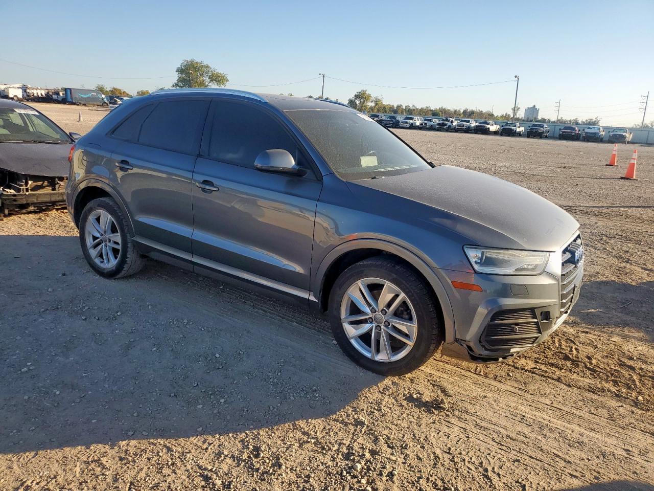 2017 Audi Q3 Premium - Фото 4
