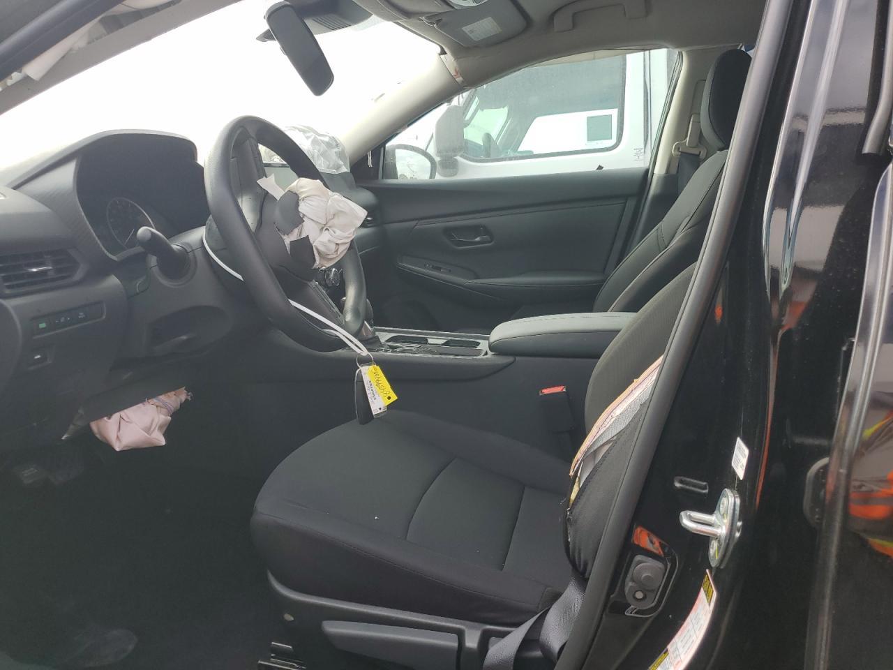 2025 Nissan Sentra S - Image 7