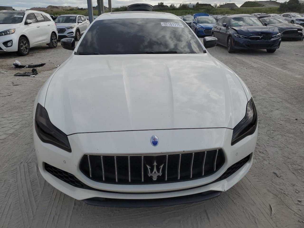 2019 Maserati Quattroporte S - Фото 5