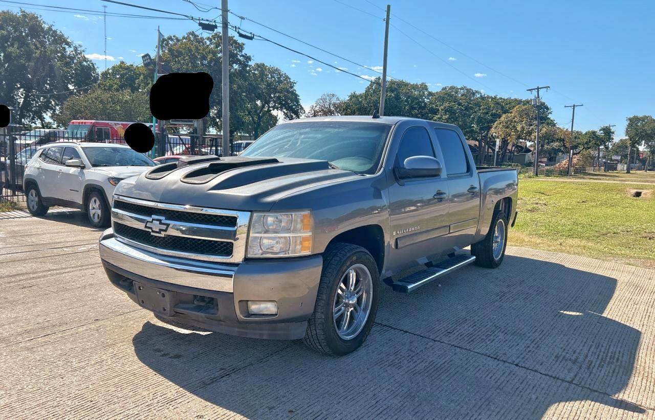 2008 Chevrolet Silverado C1500 - Фото 2