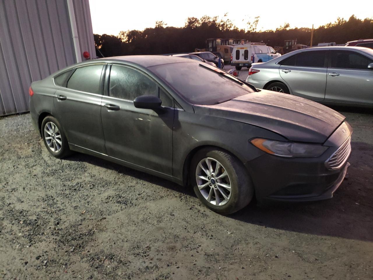 2017 Ford Fusion Se - Фото 4