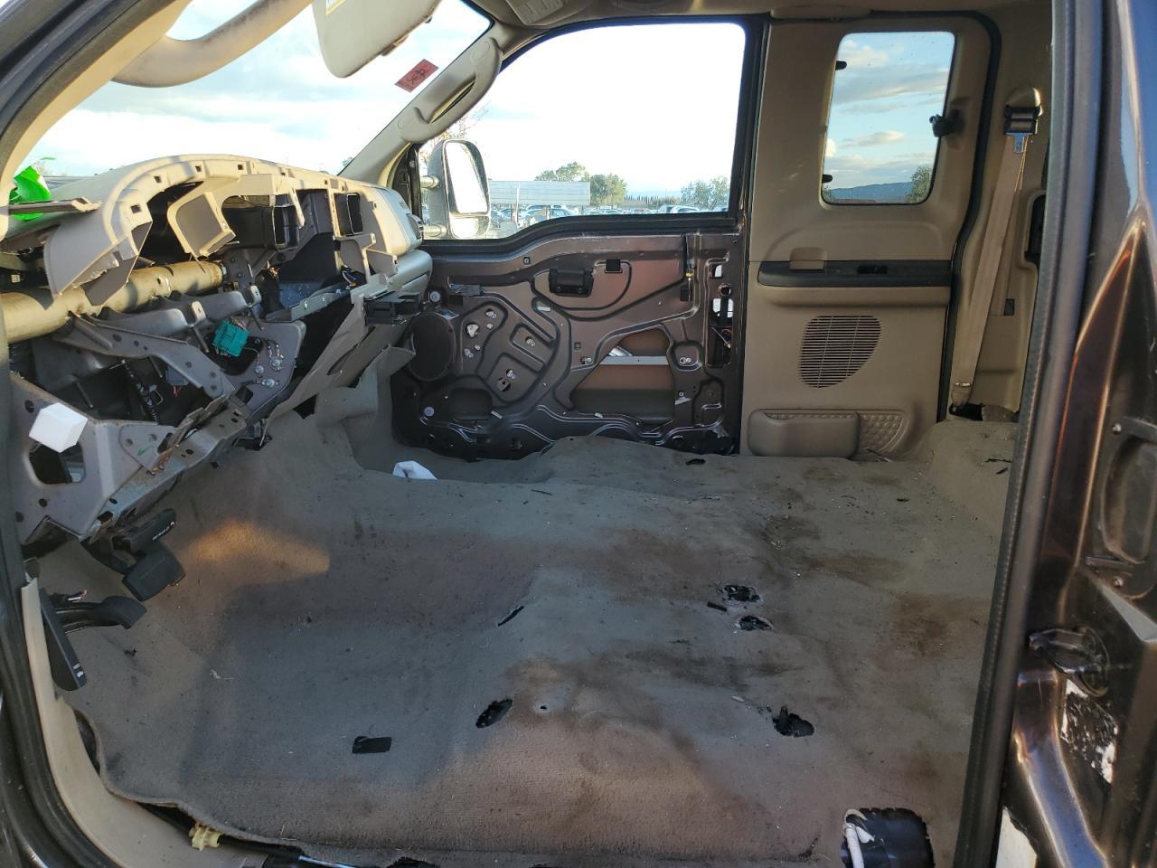 2006 Ford F250 Super Duty - Image 7