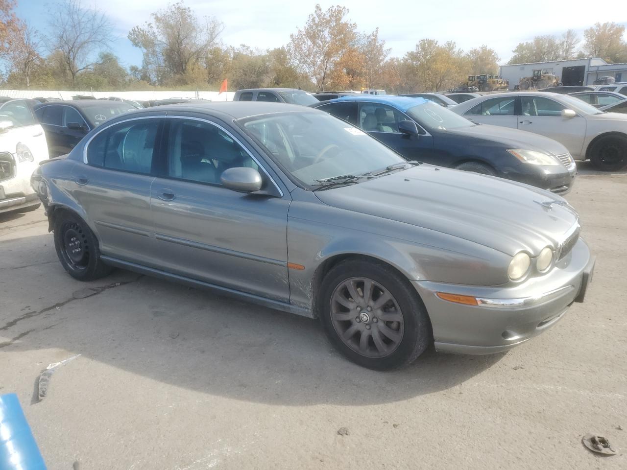 2003 Jaguar X-Type 2.5 - Image 4