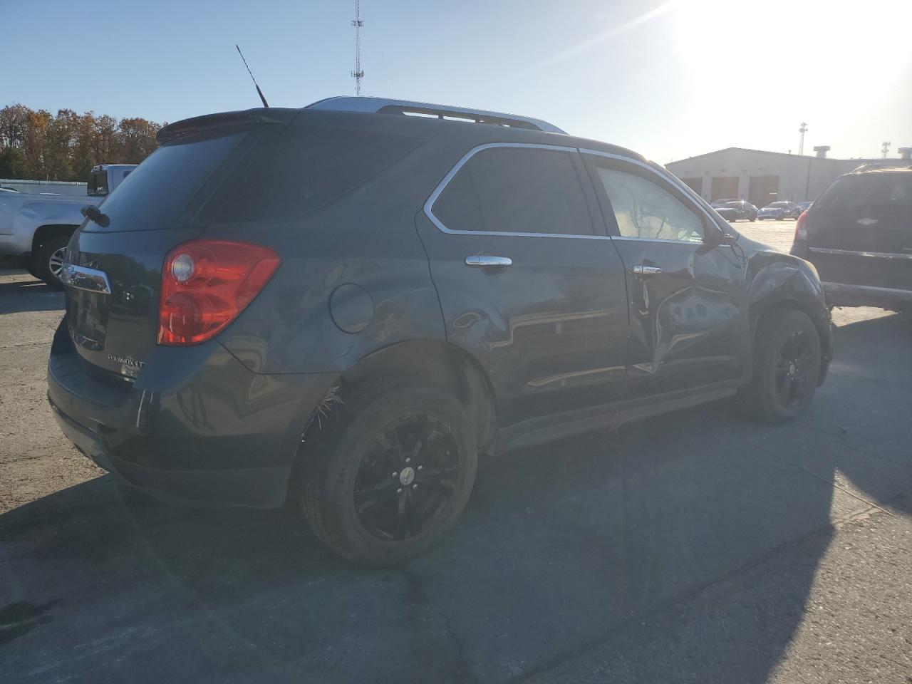 2010 Chev Equinox Lt - Image 3
