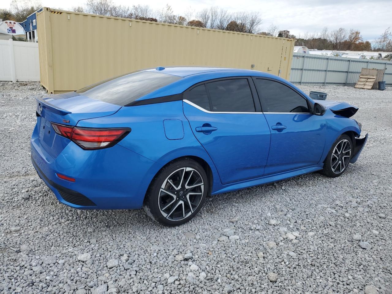 2024 Nissan Sentra Sr - Image 3