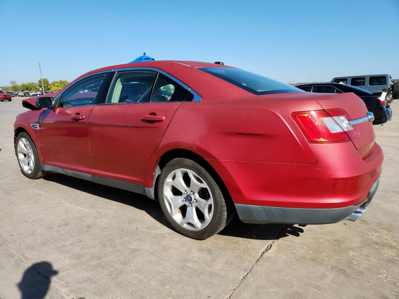 2011 Ford Taurus Sel - Image 2