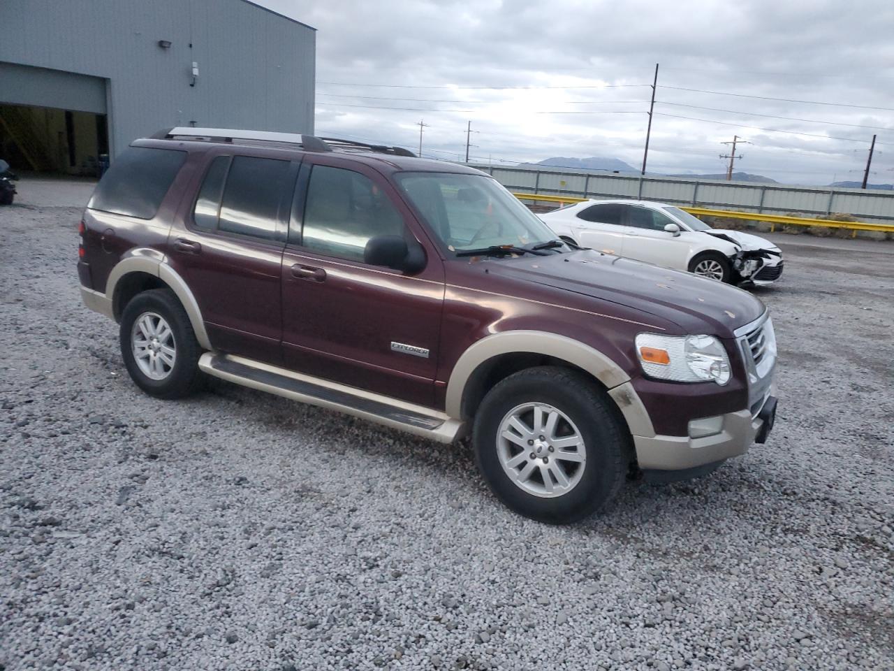2006 Ford Explorer Eddie Bauer - Фото 4