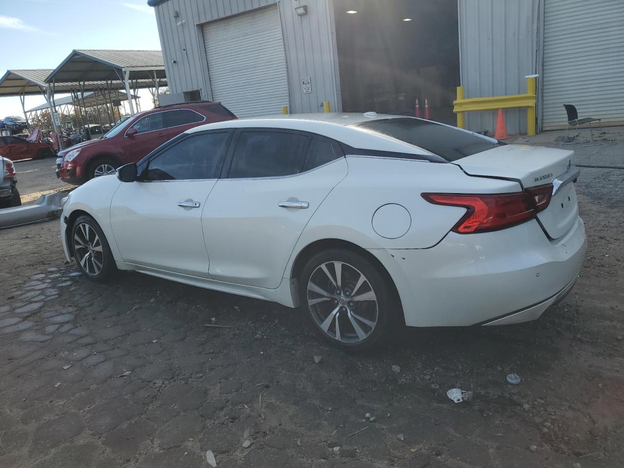 2017 Nissan Maxima 3.5S - Фото 2