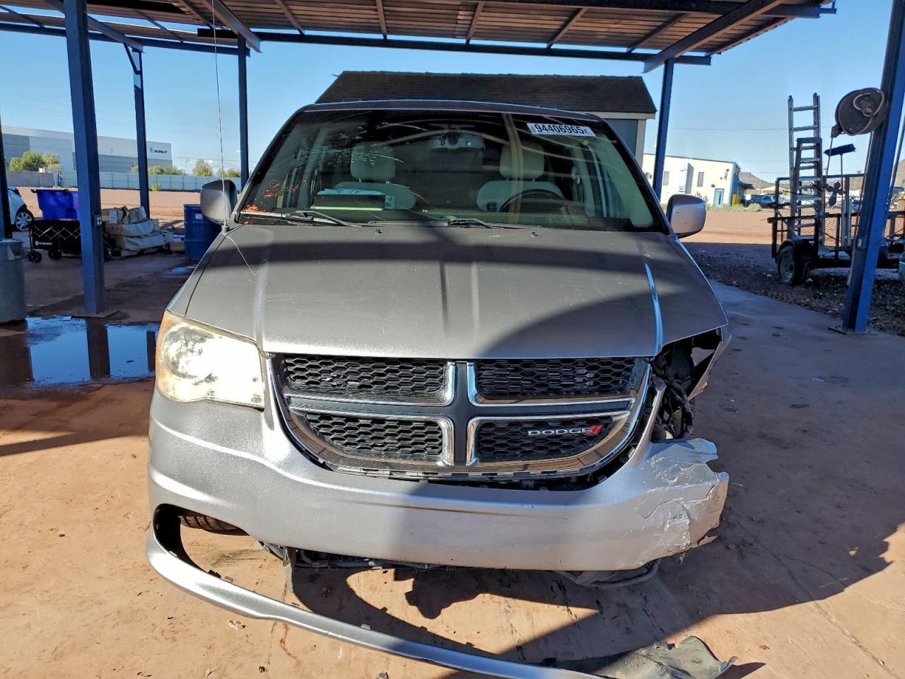 2013 Dodge Grand Caravan Sxt - Image 5