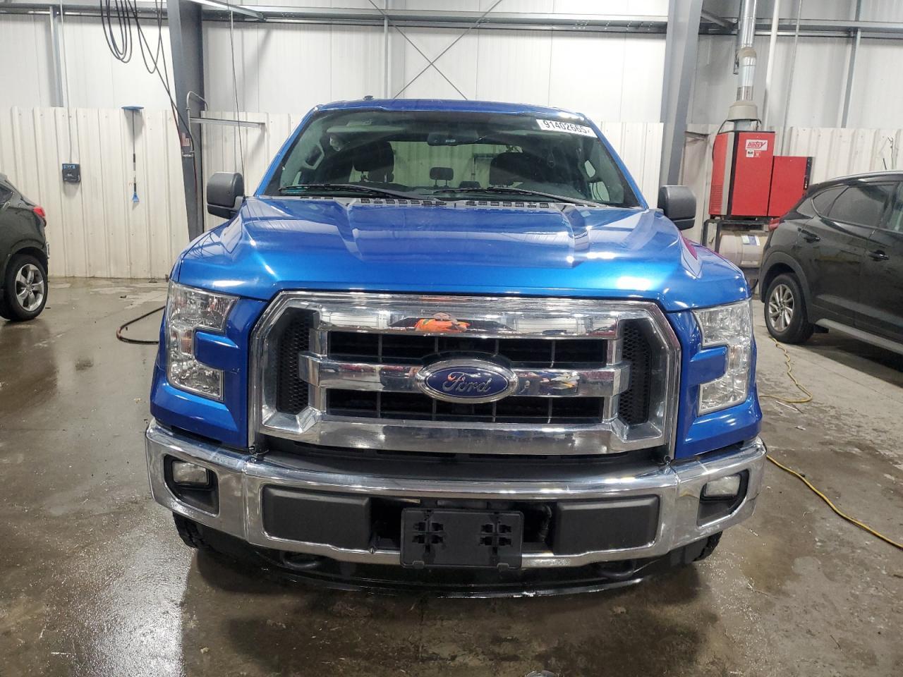 2015 Ford F150 Supercrew - Фото 5