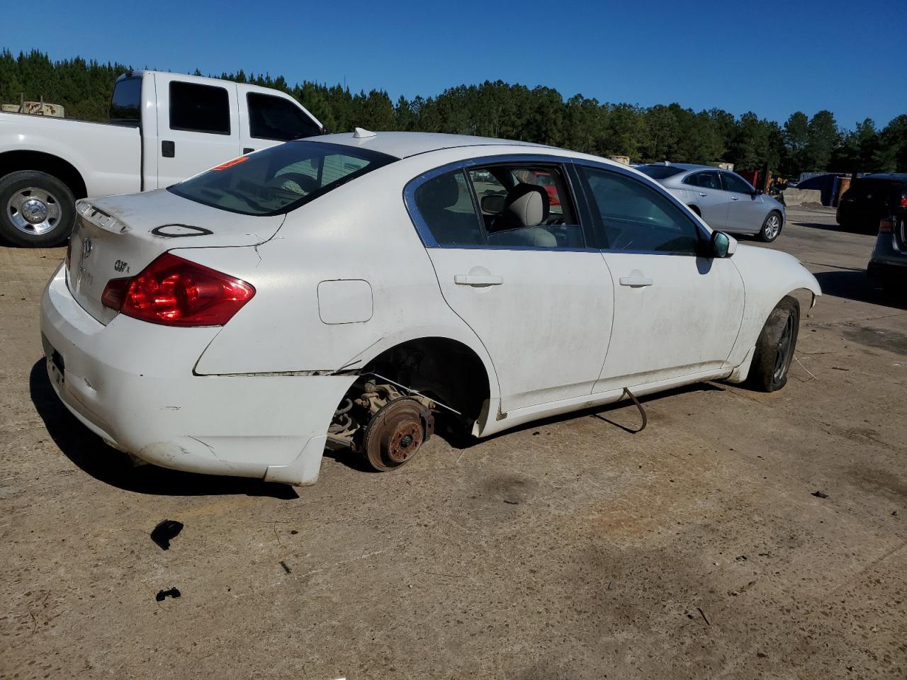2009 Infiniti G37 - Фото 3