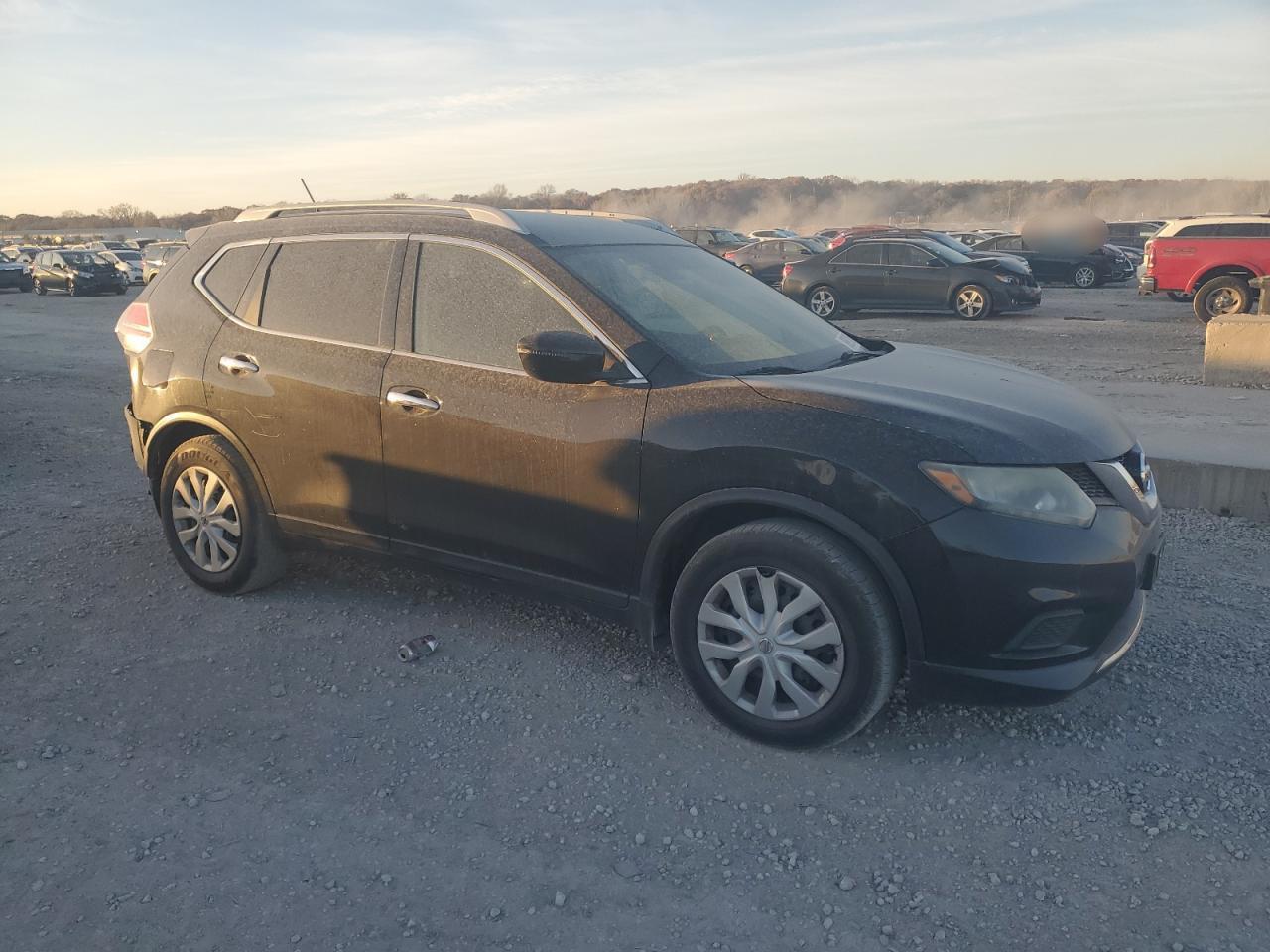 2016 Nissan Rogue S - Image 4