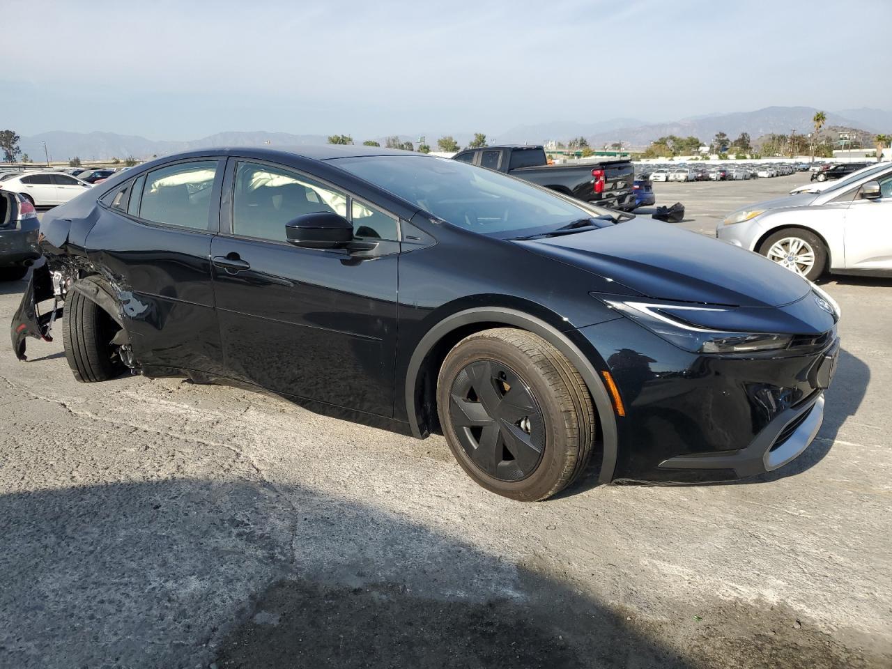 2026 Toyota Prius Se - Фото 4