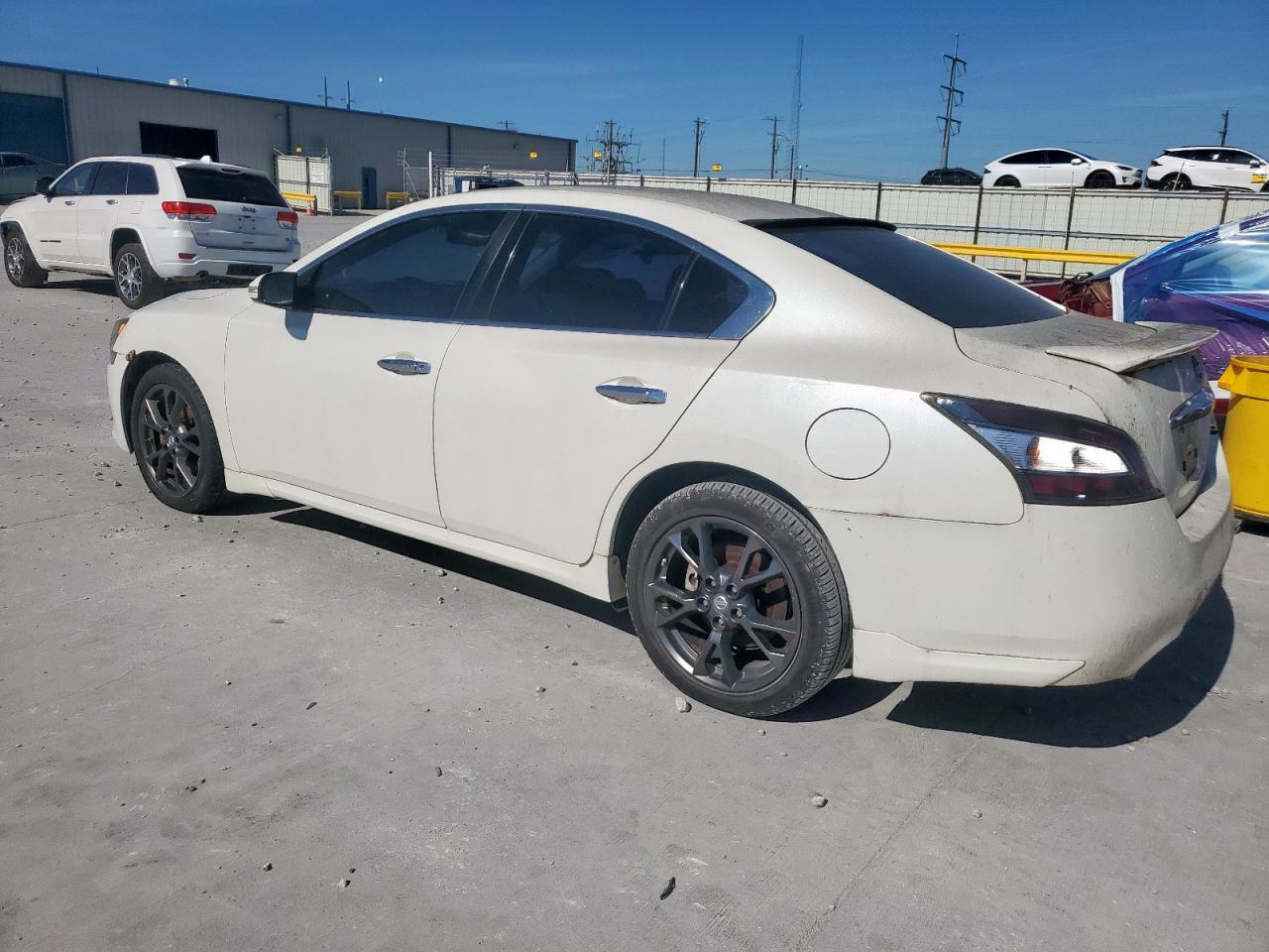 2014 Nissan Maxima 3.5 S - Фото 2