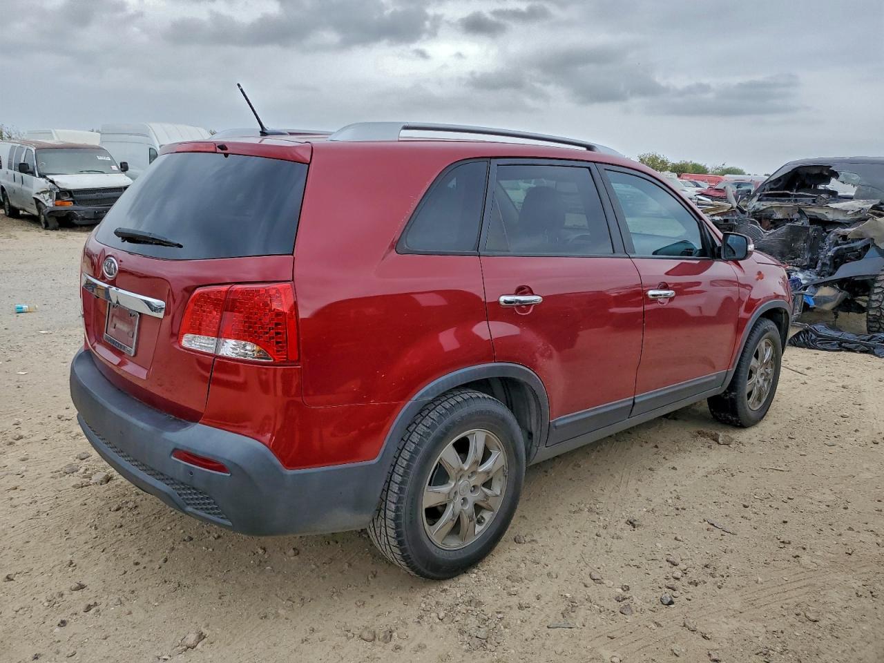 2011 Kia Sorento - Фото 3