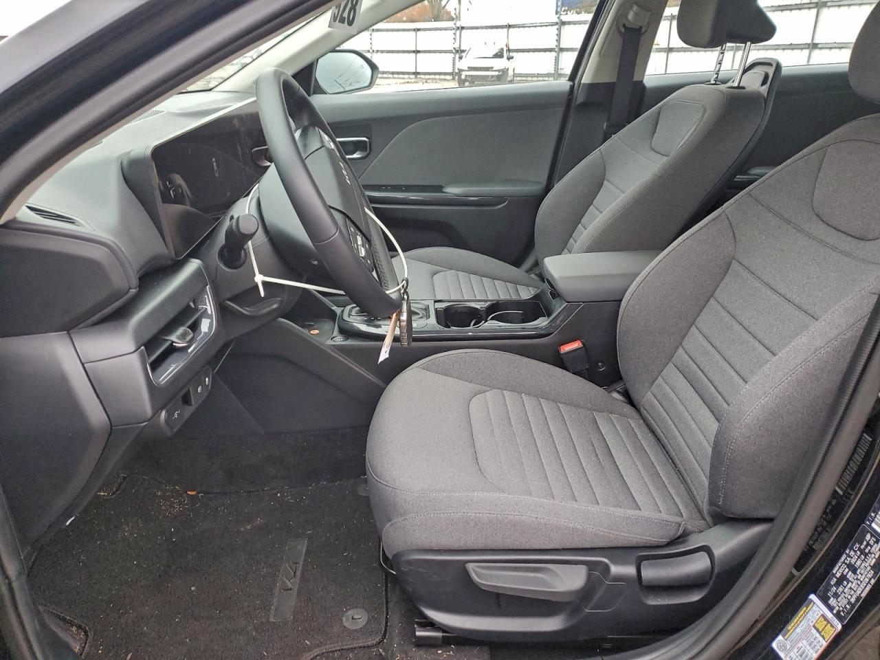2025 Kia K4 Ex - Фото 7