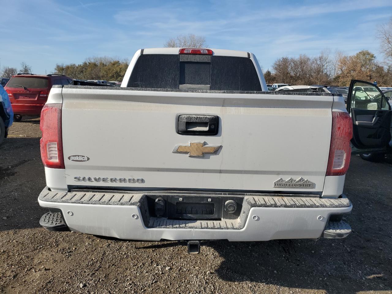 2017 Chevrolet Silverado K1500 High Country - Image 6