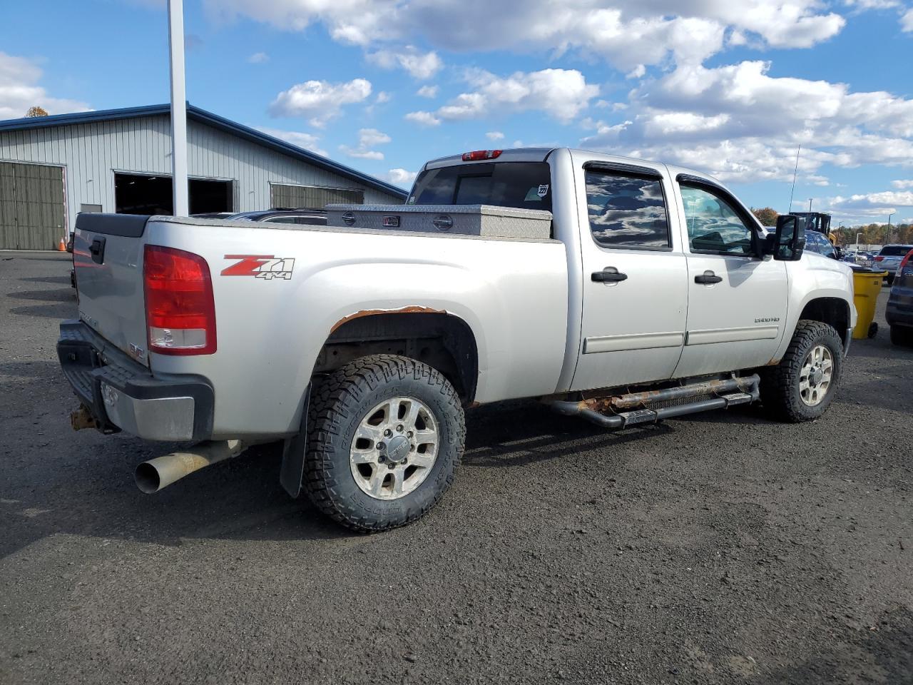 2011 GMC Sierra K2500 Sle - Фото 3