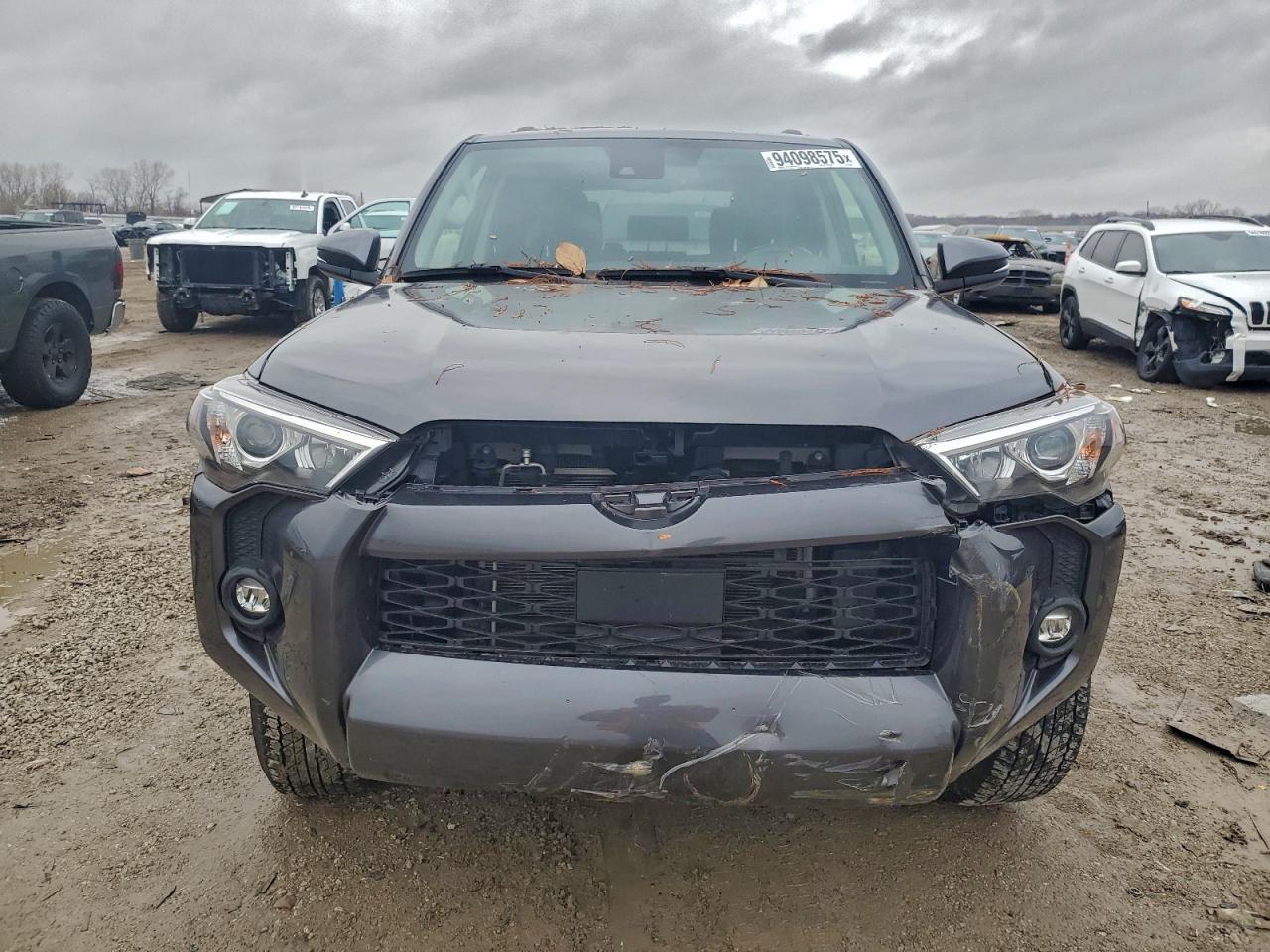 2023 Toyota 4Runner Sr5 - Фото 5