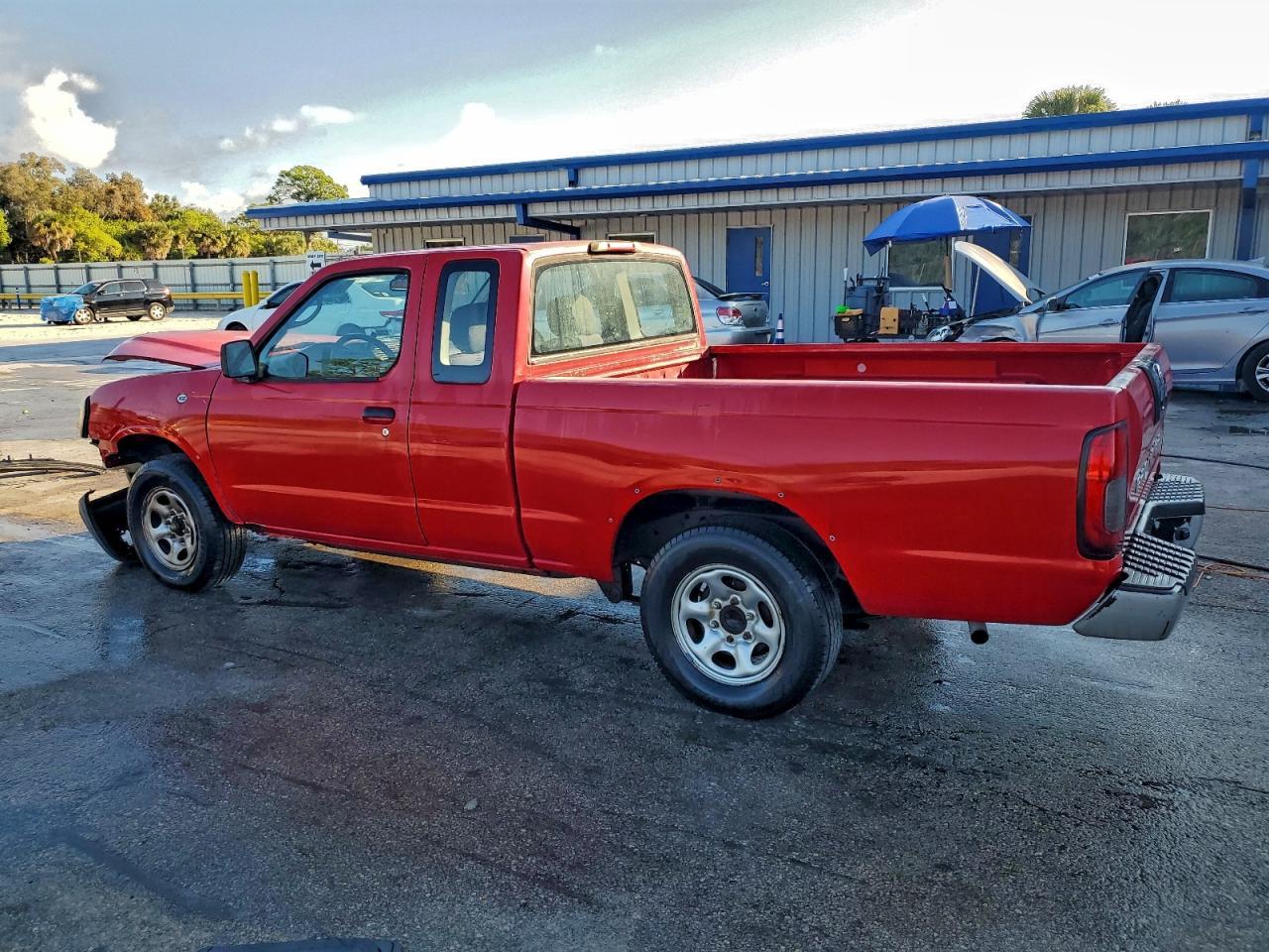 2002 Nissan Frontier Standard - Фото 2