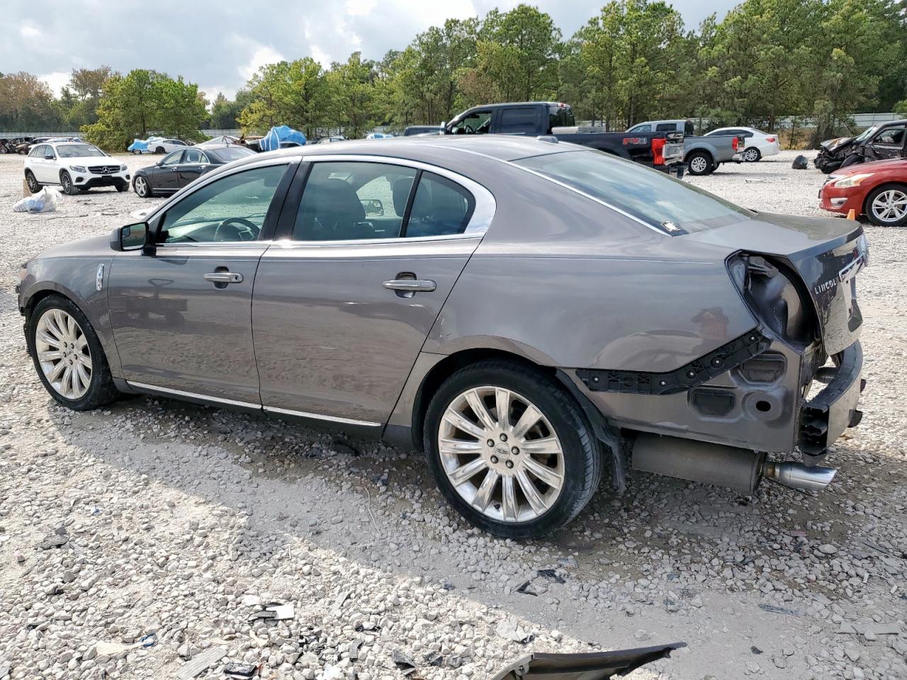 2011 Lincoln Mks - Фото 2
