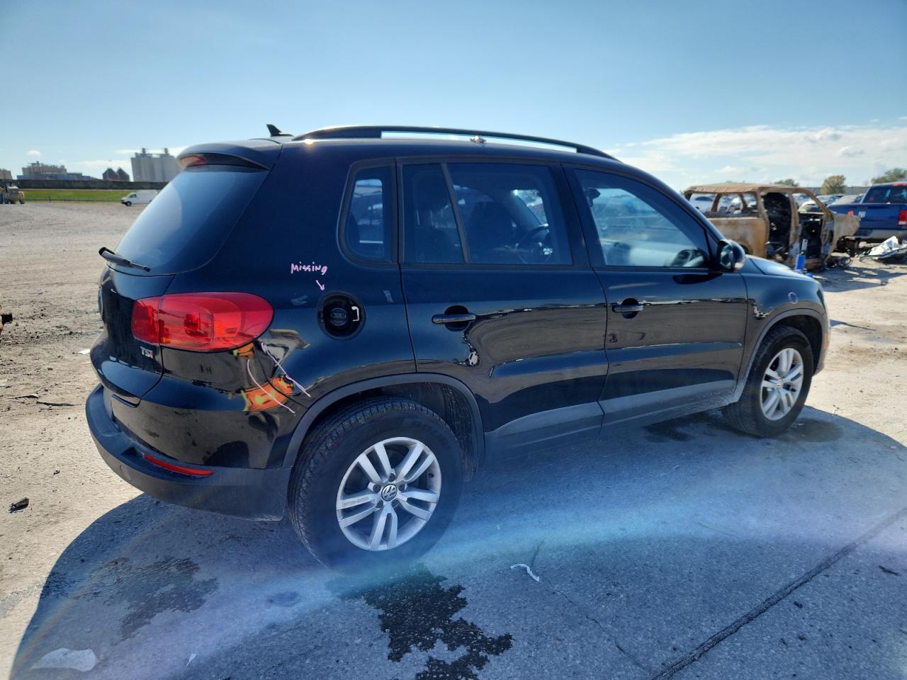 2017 Volkswagen Tiguan S - Image 3