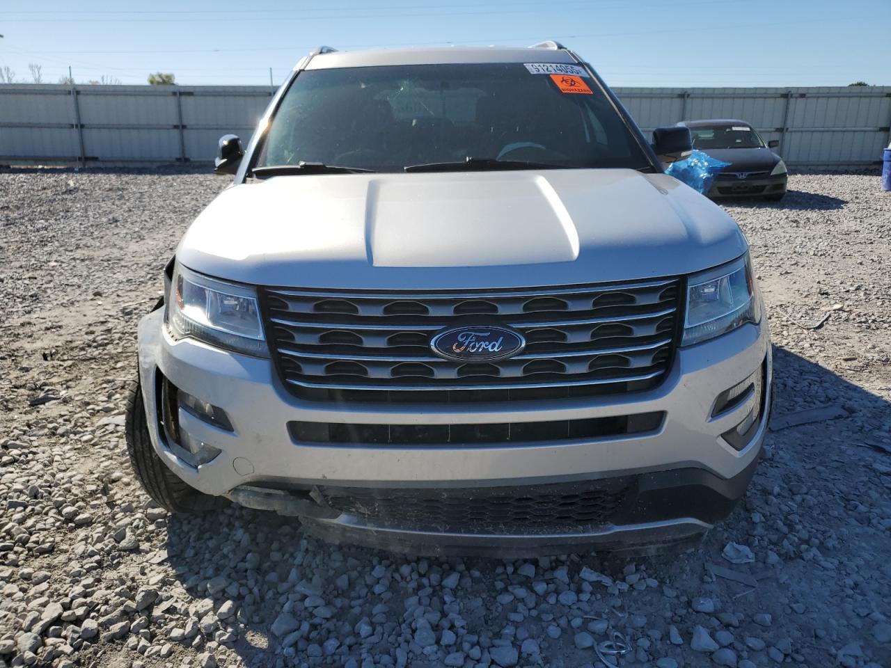 2016 Ford Explorer Xlt - Image 5