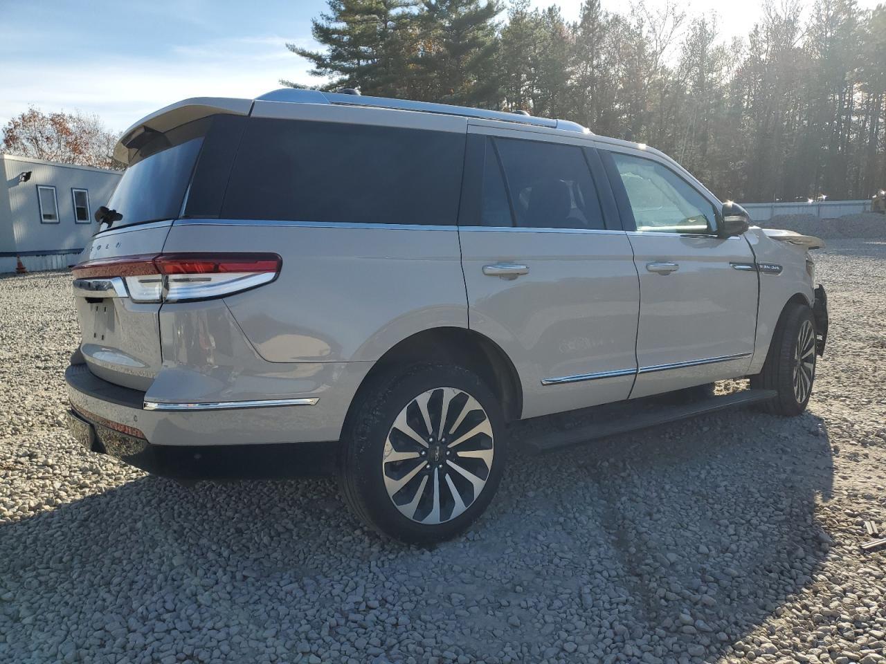 2024 Lincoln Navigator Reserve - Фото 3