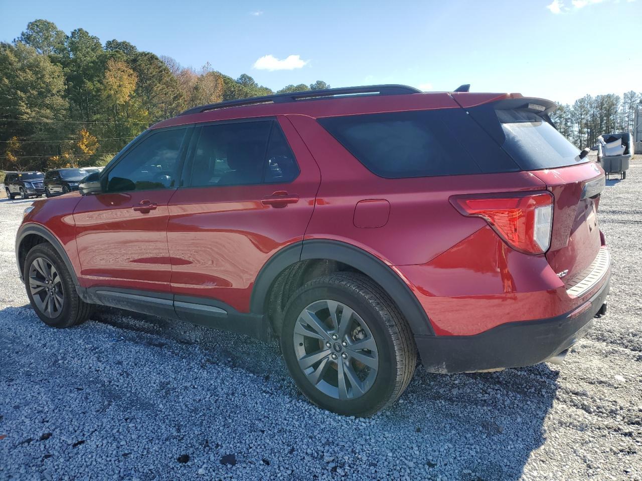 2023 Ford Explorer Xlt - Фото 2