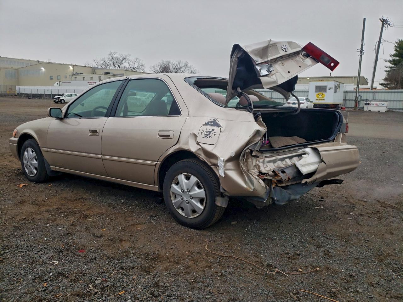 1998 Toyota Camry Ce - Image 2
