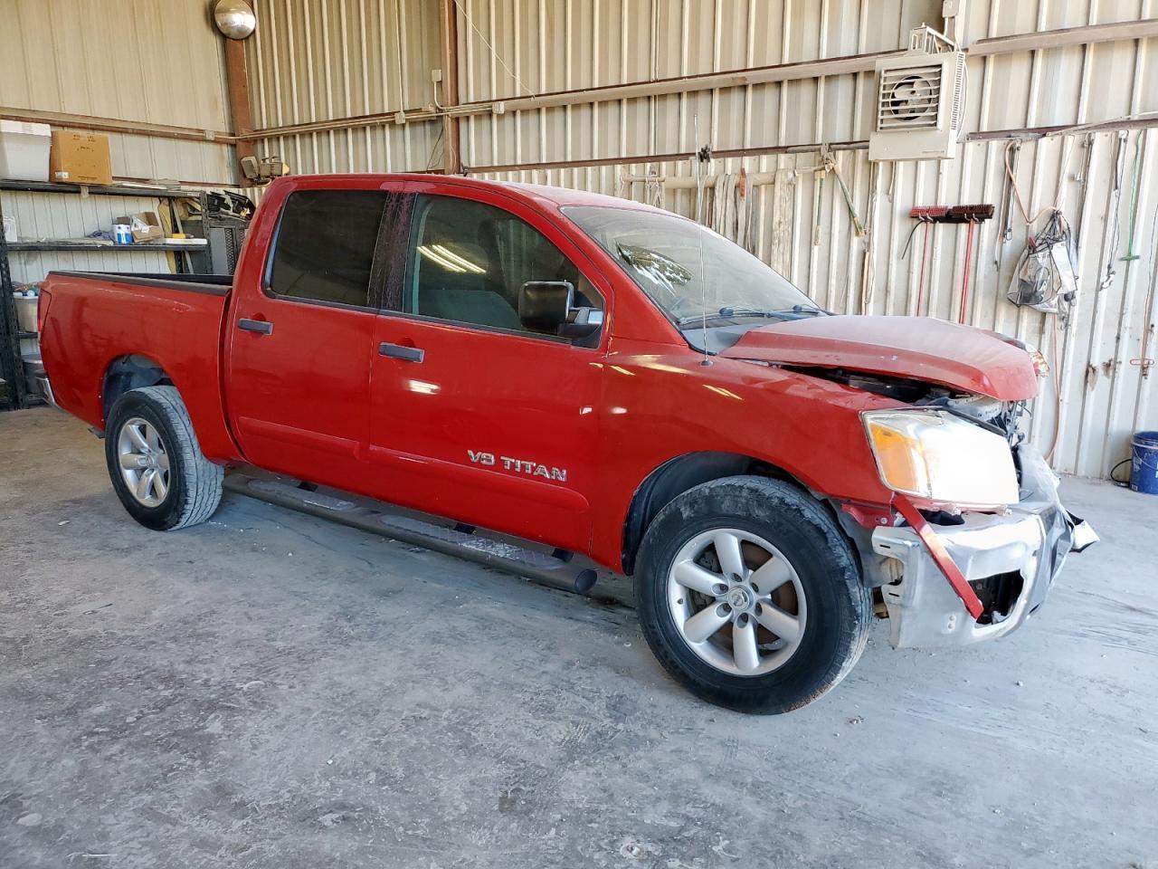 2011 Nissan Titan S - Фото 4