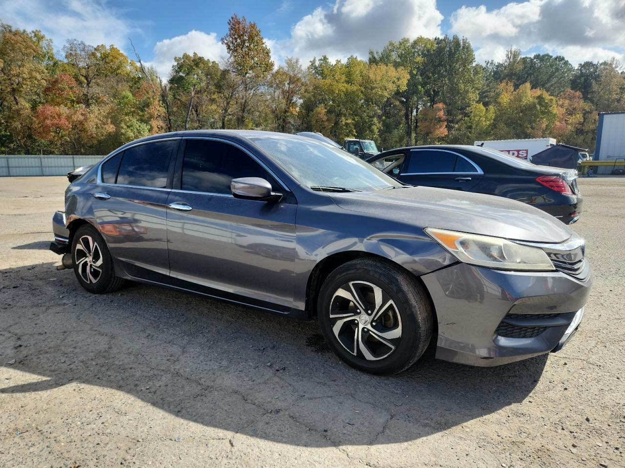 2017 Honda Accord Lx - Фото 4