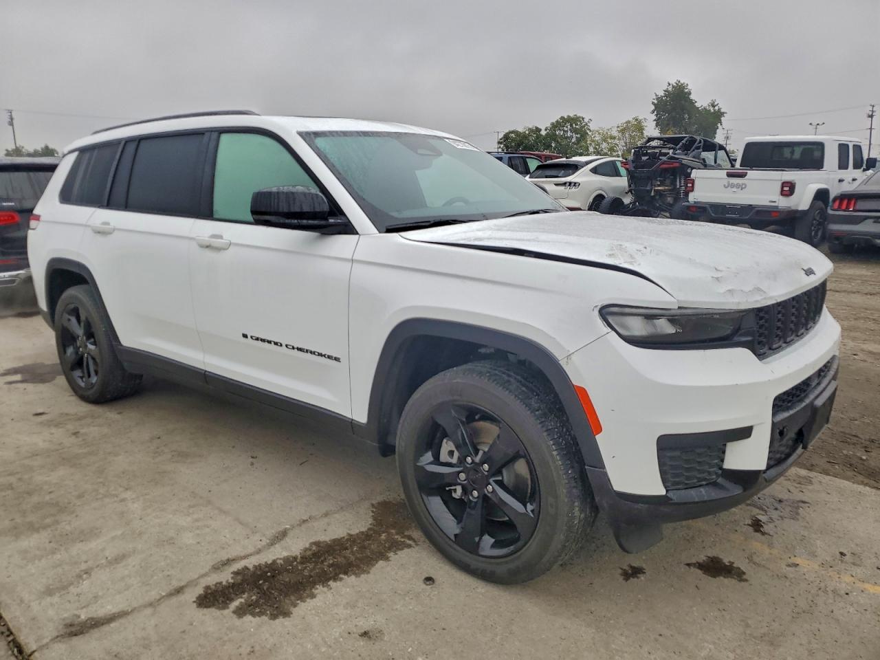 2023 Jeep Grand Cherokee L Laredo - Фото 4