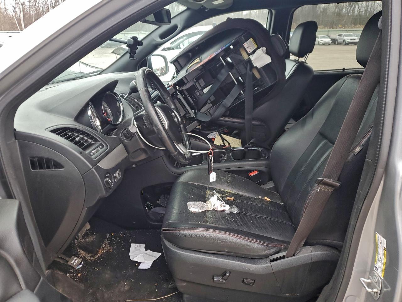 2018 Dodge Grand Caravan Gt - Image 7