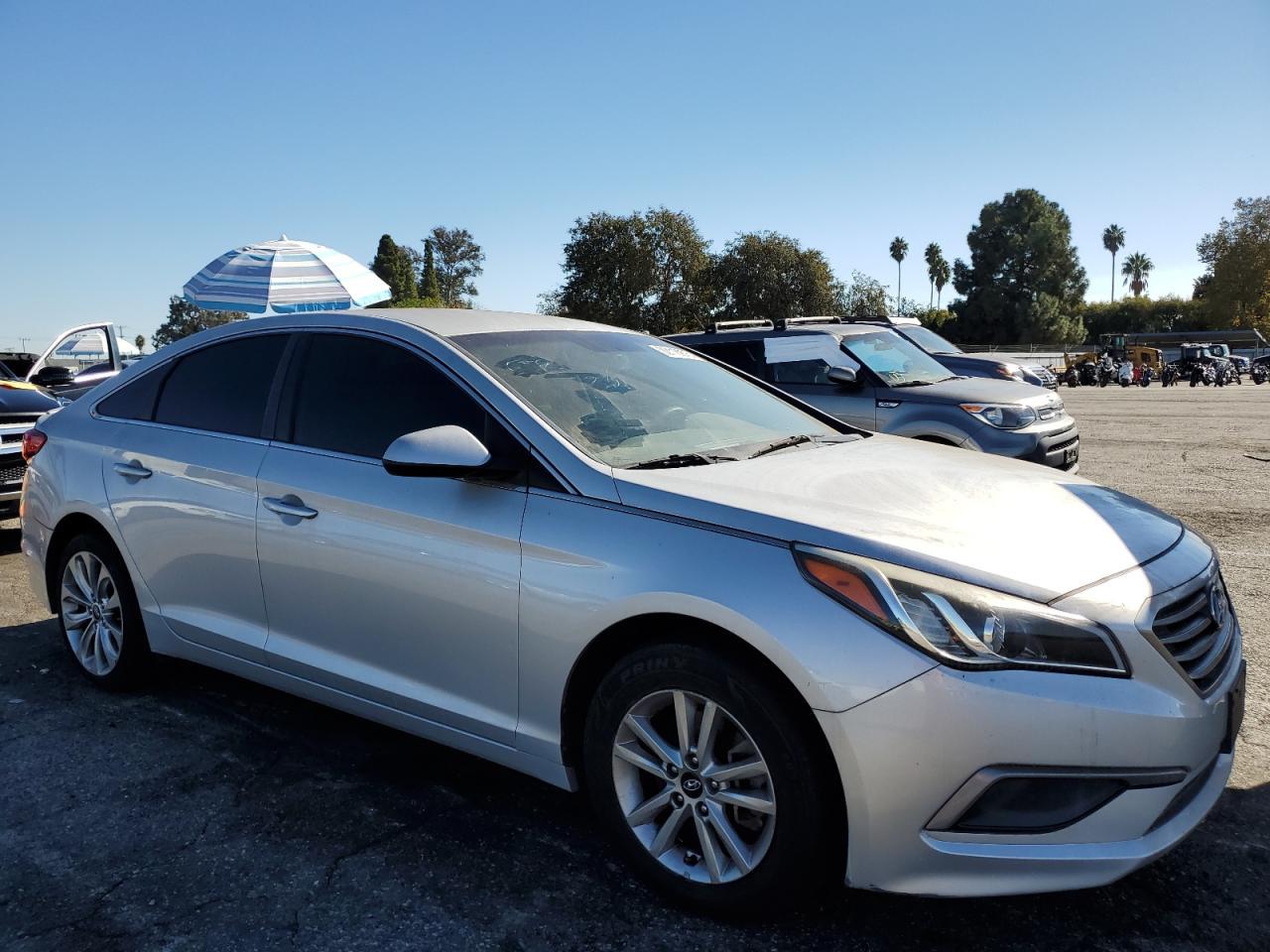 2016 Hyundai Sonata Se - Фото 4