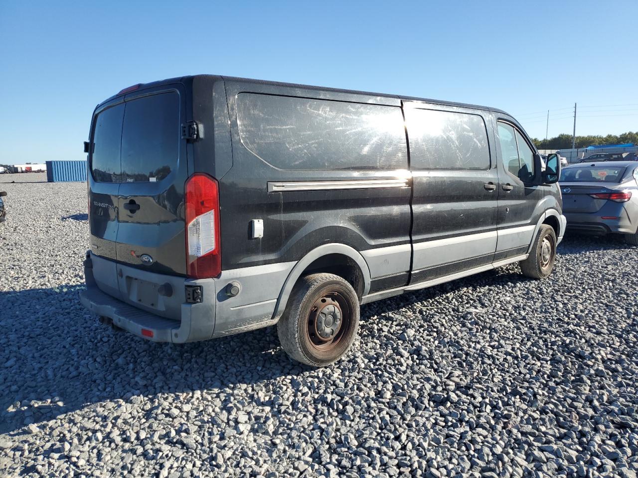 2015 Ford Transit T-250 - Фото 3