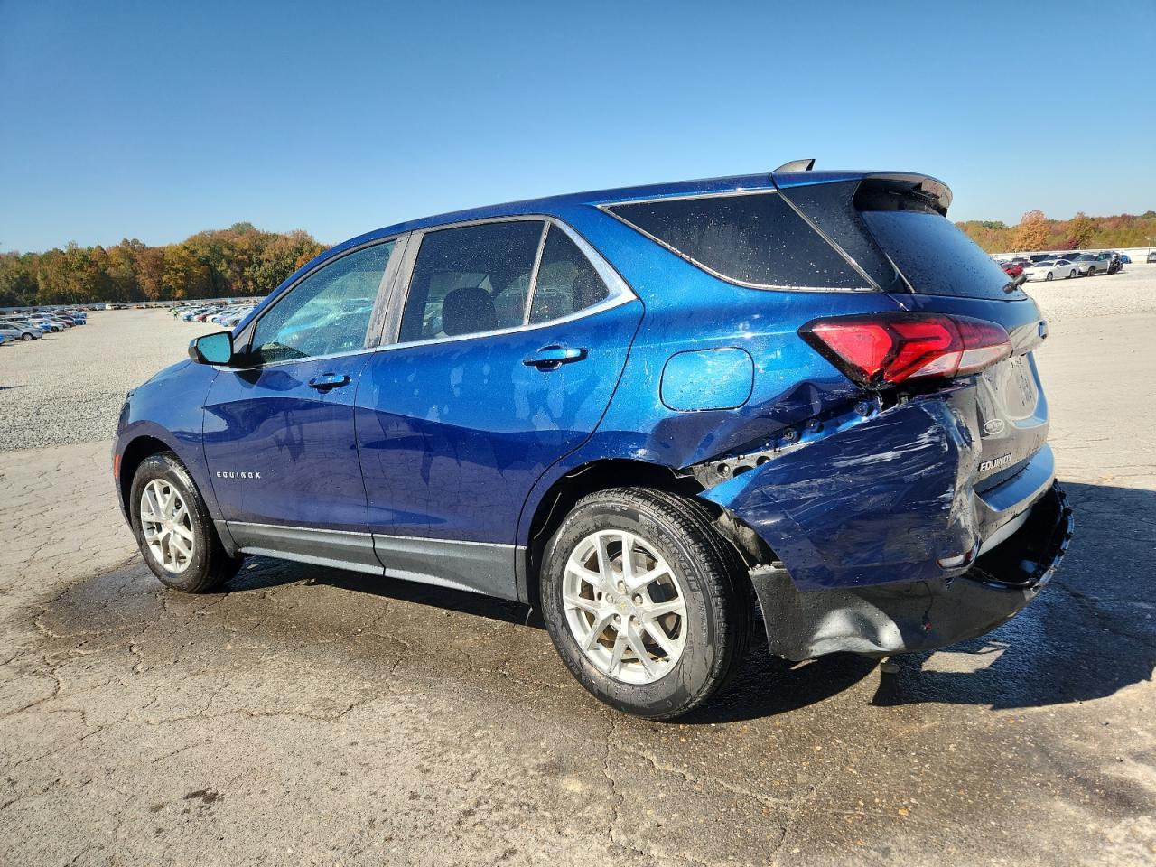 2022 Chevrolet Equinox Lt - Фото 2