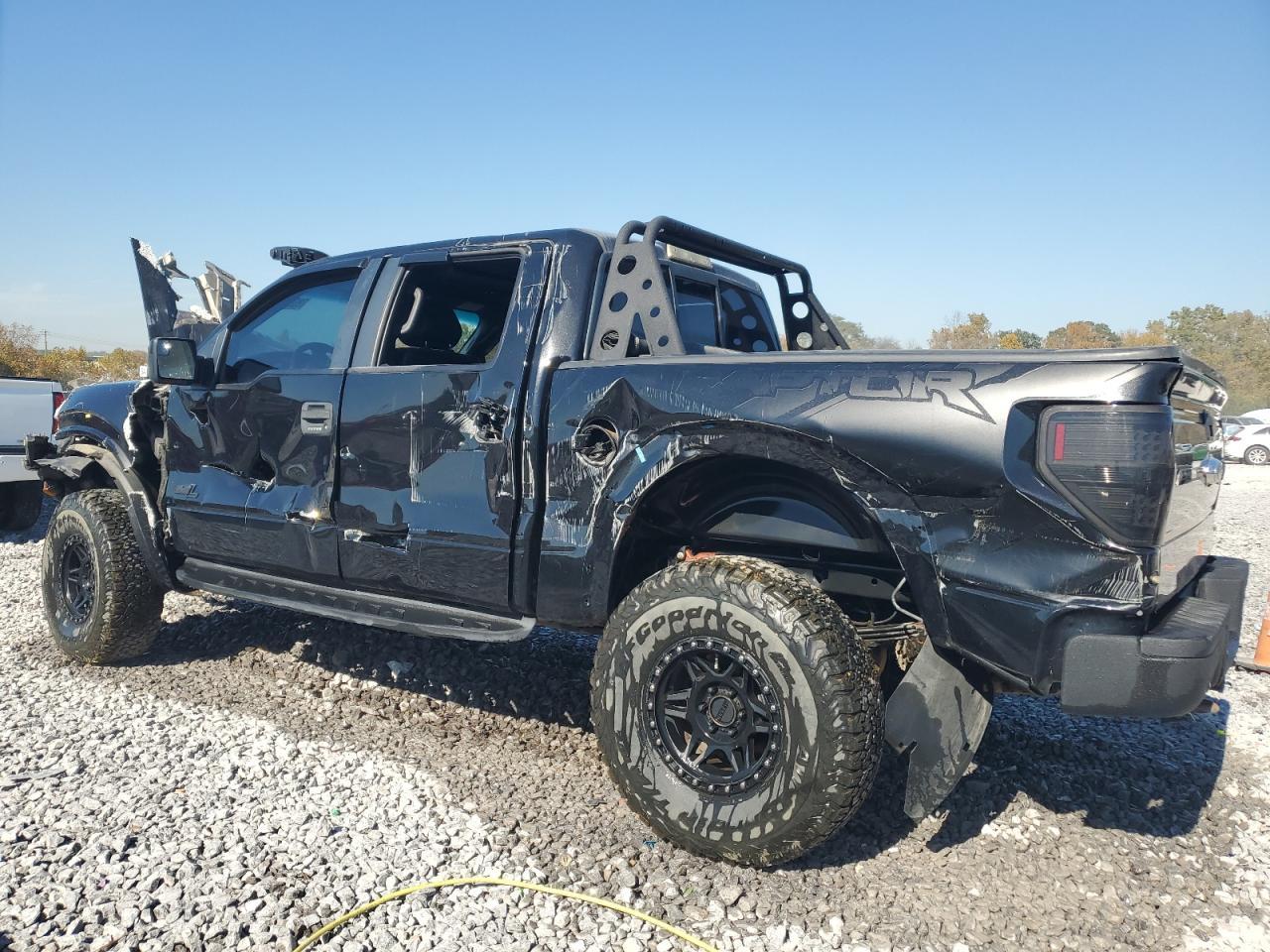 2013 Ford F150 Svt Raptor - Image 2