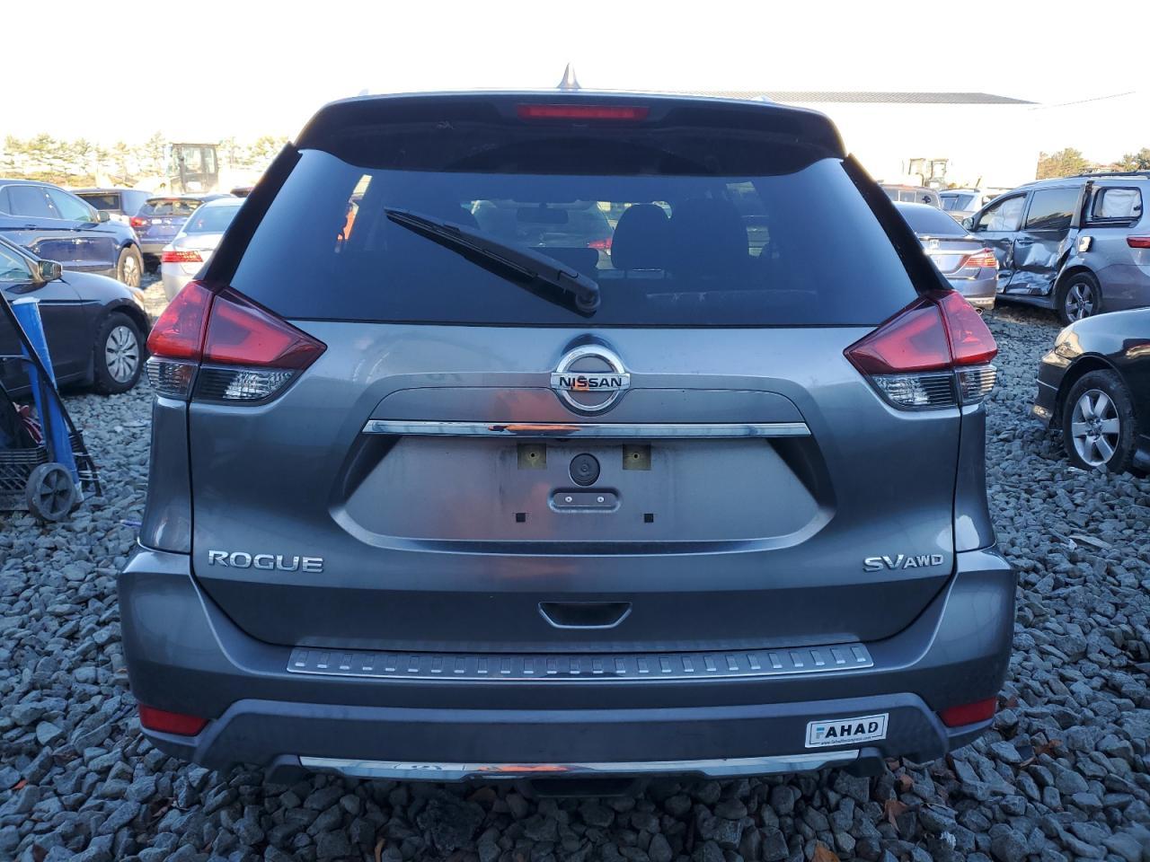 2018 Nissan Rogue S - Фото 6