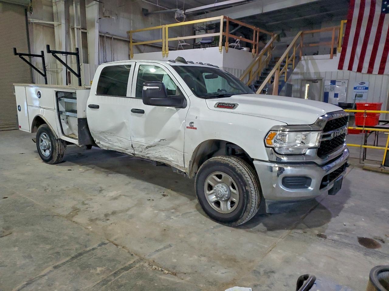 2024 Ram 2500 Utility / Service Truck - Фото 4