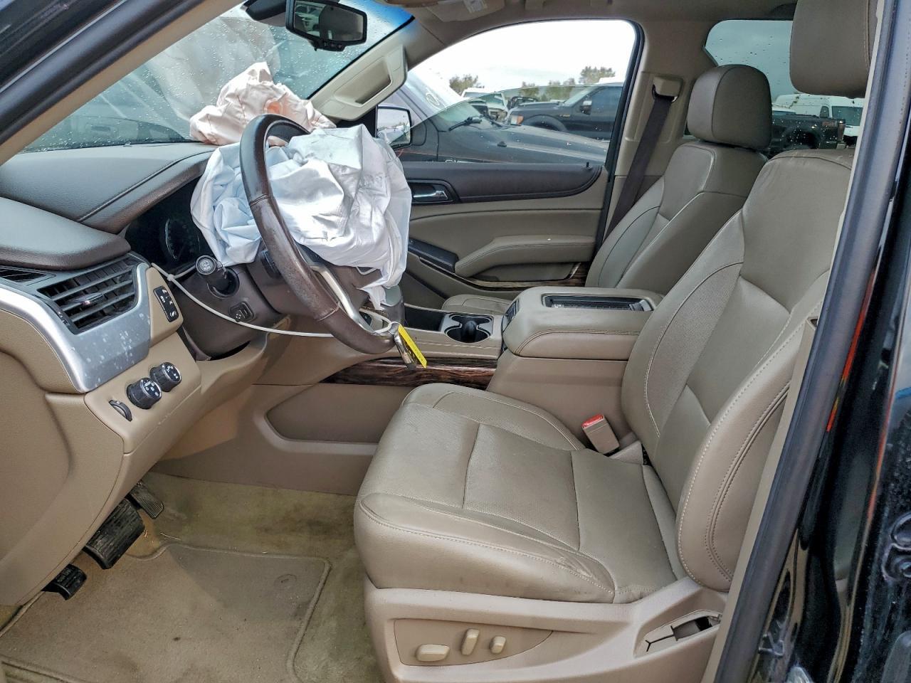 2017 GMC Yukon Xl K1500 Slt - Image 7