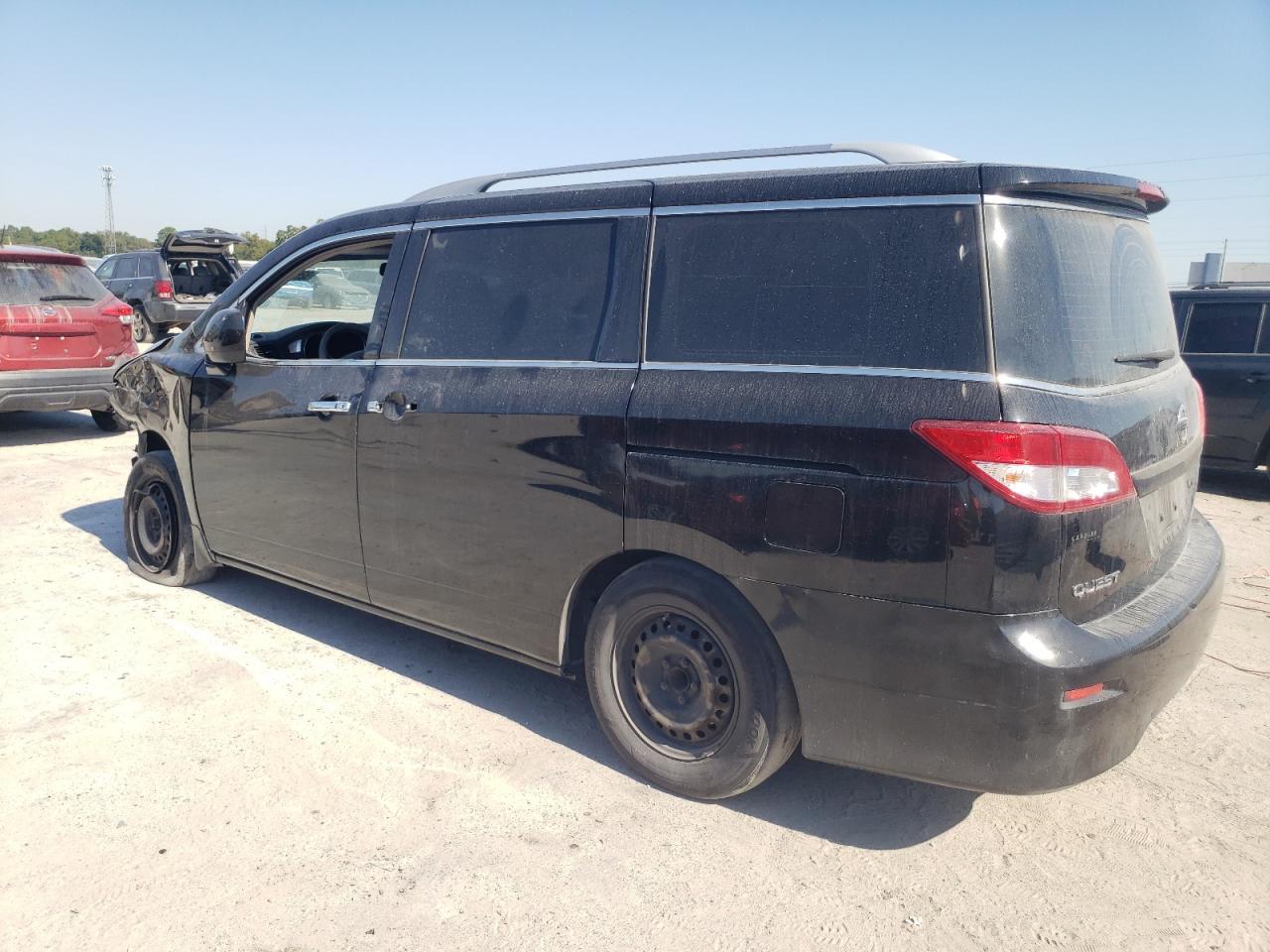 2015 Nissan Quest S - Фото 2