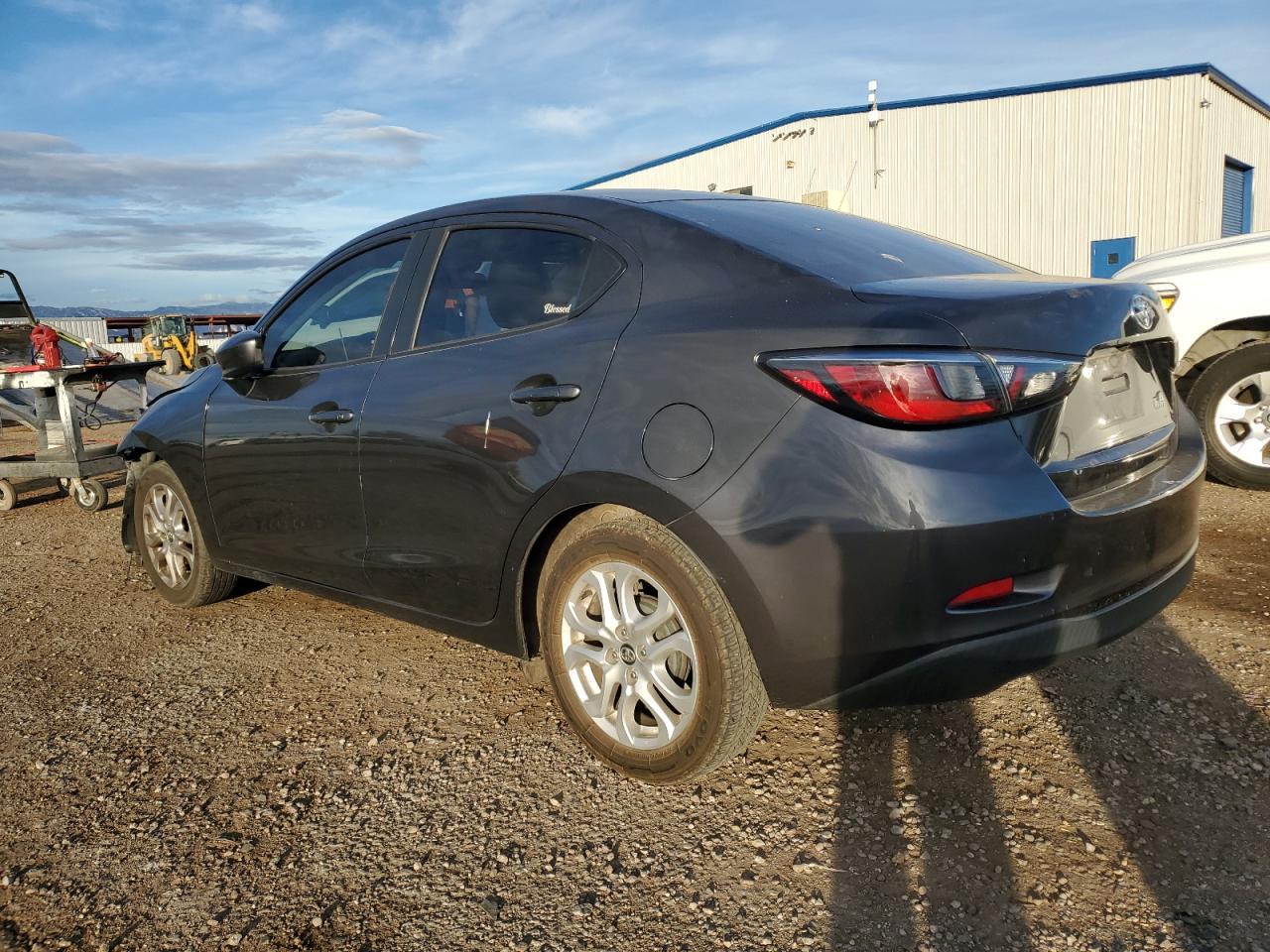 2018 Toyota Yaris Ia - Image 2