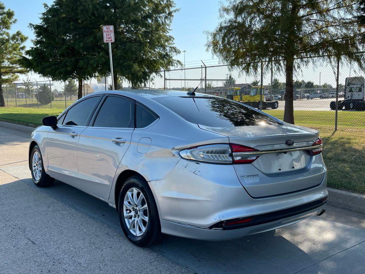 2018 Ford Fusion S - Фото 3