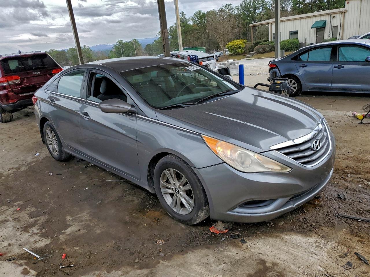 2012 Hyundai Sonata Gls - Image 4