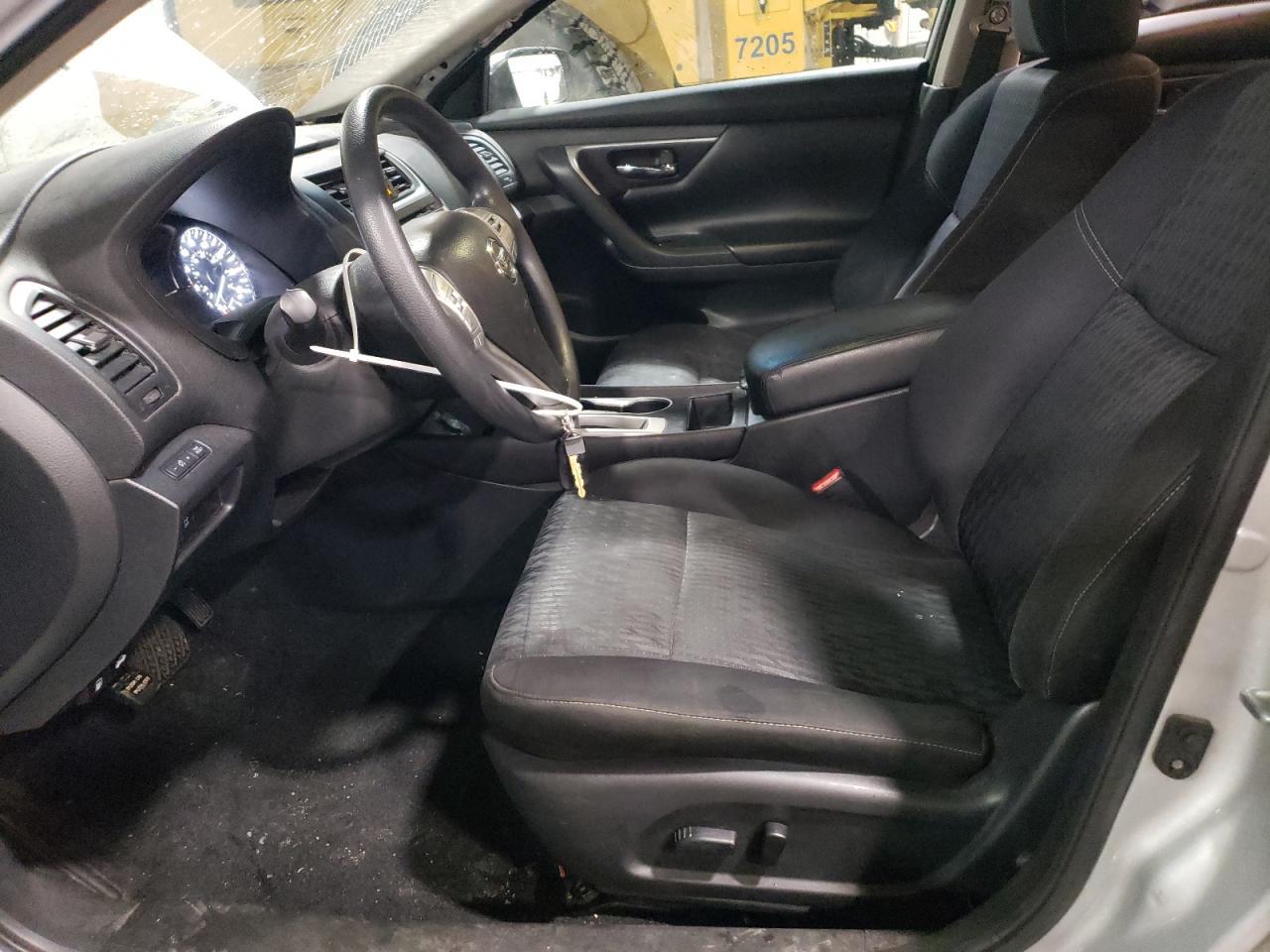 2017 Nissan Altima 2.5 - Image 7